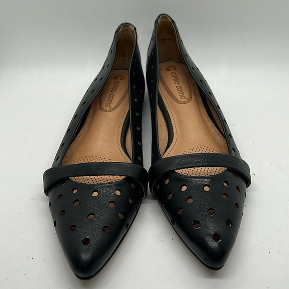 Corso Como Beautiful Black Leather Pointed Toe Flats Shoes **Size 6** 🌺🌺 - Picture 2 of 8